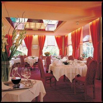 La Bourbonnaise Otel Sérézin-du-Rhône Dış mekan fotoğraf