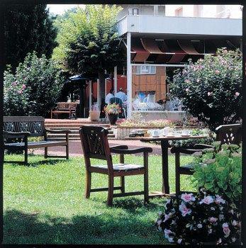 La Bourbonnaise Otel Sérézin-du-Rhône Dış mekan fotoğraf